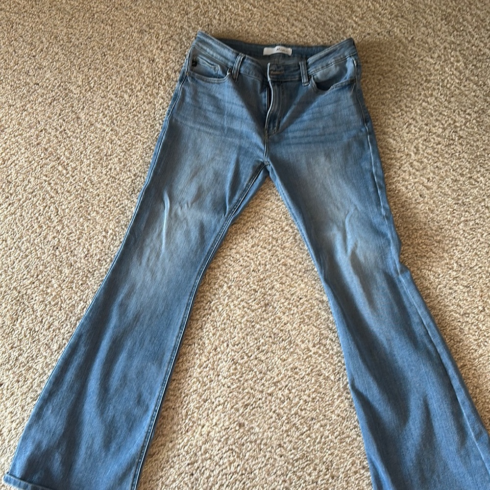 Like new Kancans, size 9/28 inseam is 31